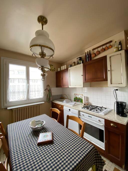 Les Marmottes Apartment Arpajon-sur-Cere Exterior photo